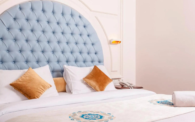 Salbakos Herakleia Boutique Hotel