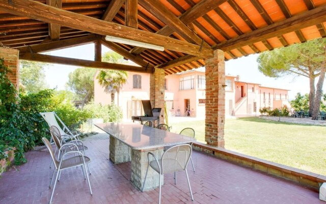 Vibrant Holiday Home in Castiglione del Lago