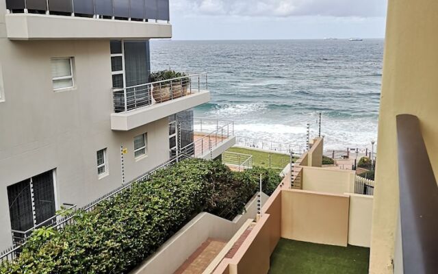 15 Bronze Beach