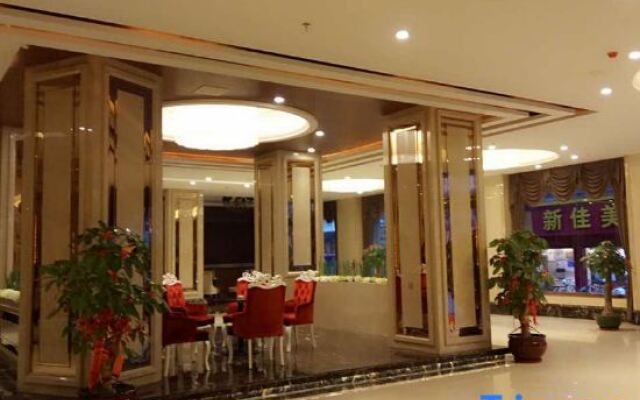 Huaxia Hotel