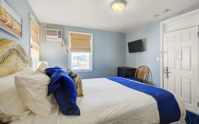 Surf City Hotel