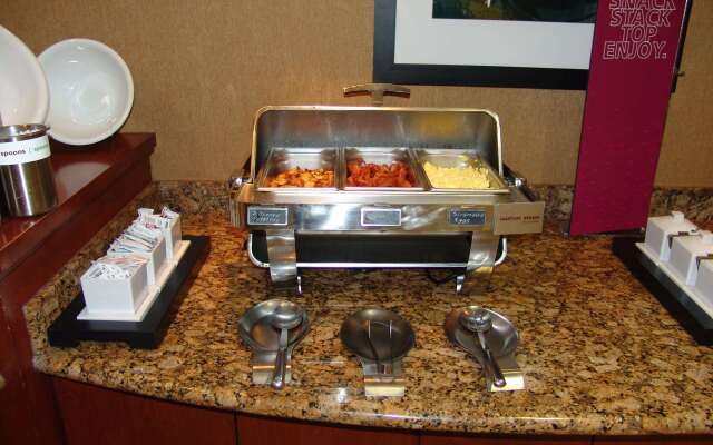 Hampton Inn Garden City