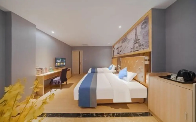 Zhongying Hotel (Zhanjiang Lingnan Normal University)