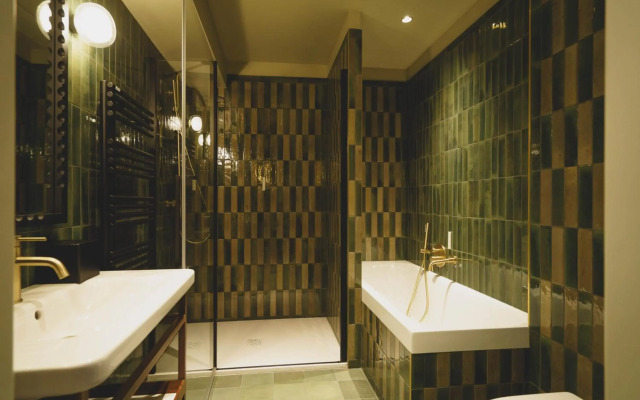 Gounod Hotel