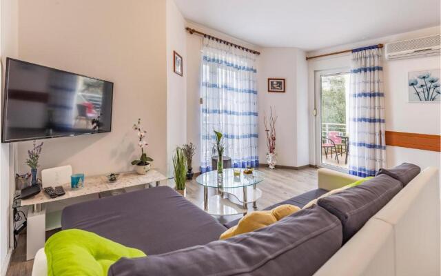 Stunning Apartment in Pula With Wifi and 2 Bedrooms