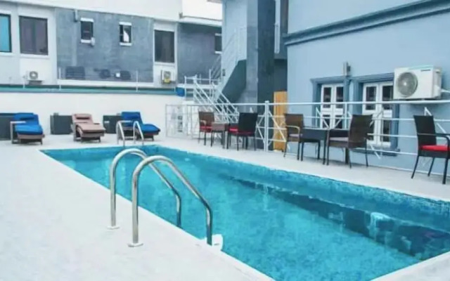 DeGrosvenor Hotel and Suites Lagos