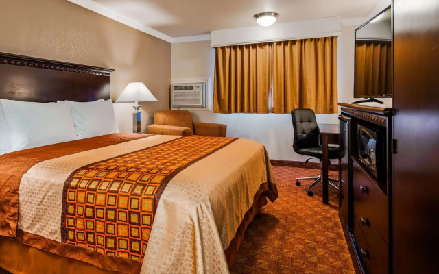 Lompoc Valley Inn & Suites