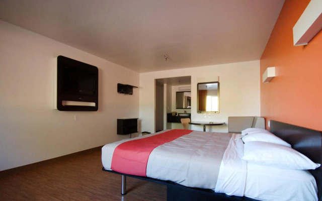 Motel 6 Victorville - Desert Express