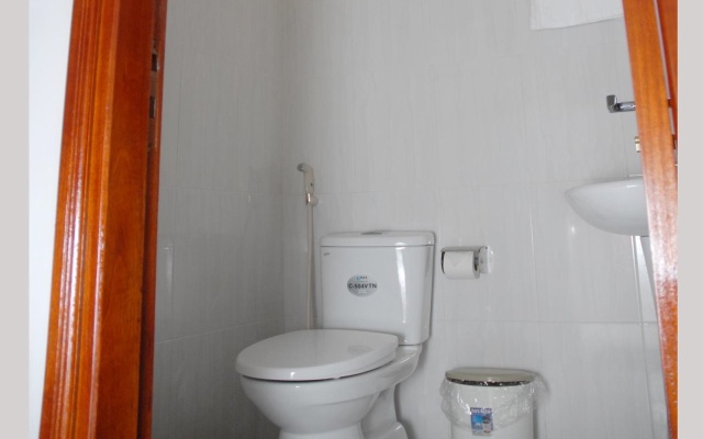 Da Nang Beach Hotel – Bathroom – Da Nang
