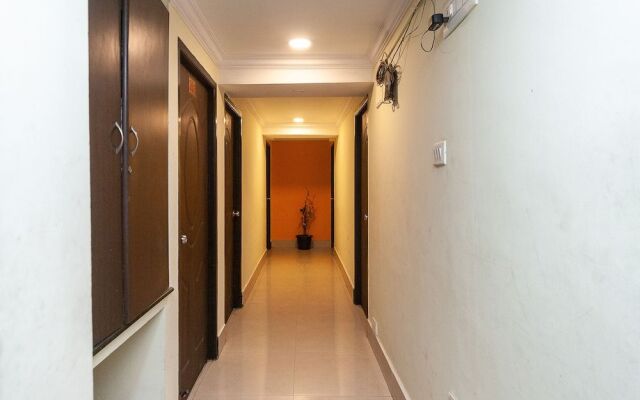 Hotel Akash Inn