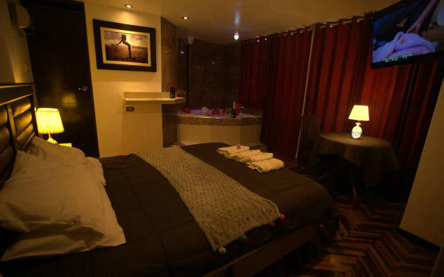 Puno Victoria Suites