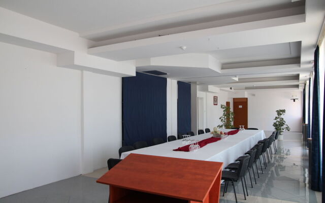 Arcus Residence
