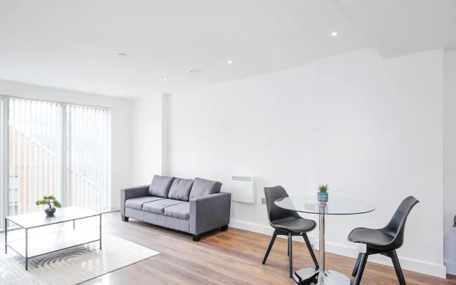 Modern Luxury - Grand Exchange Bracknell