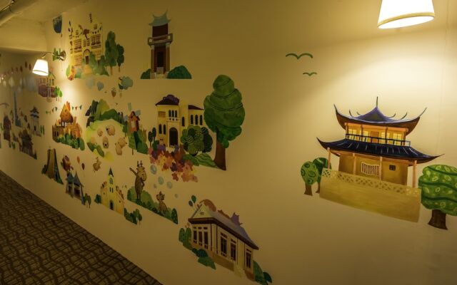 Starriver Hostel