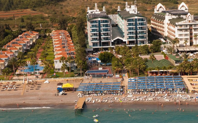 Concordia Celes Hotel