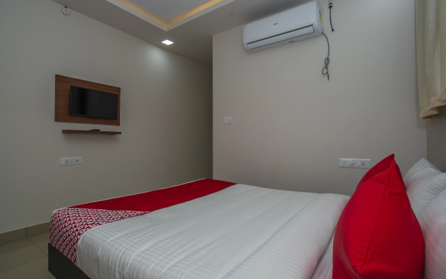 Varcity Phi Pavilion By OYO Rooms