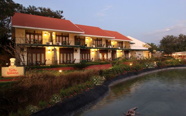 Silent Shores Resort & Spa