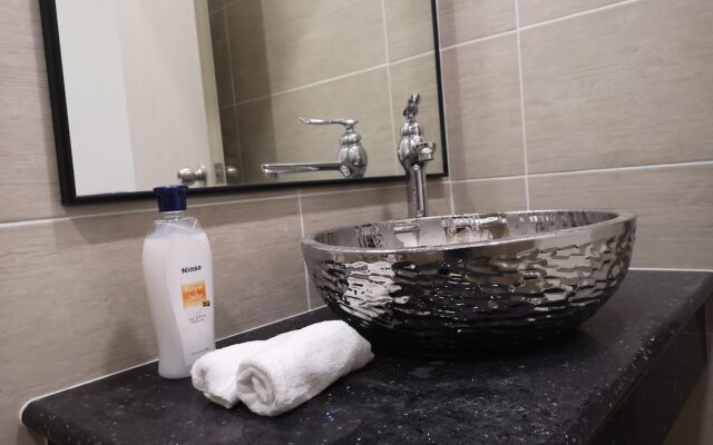 Havona Mount Austin by SquareNest