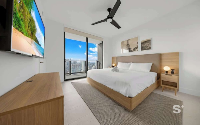 Luxe 1-BD Condo with Stunning DTW Views