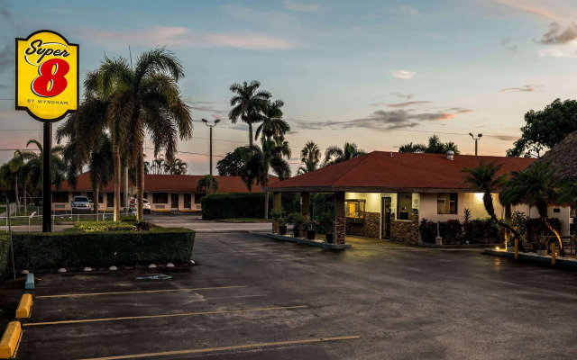 Super 8 by Wyndham Florida City/Gateway to Keys/Everglades