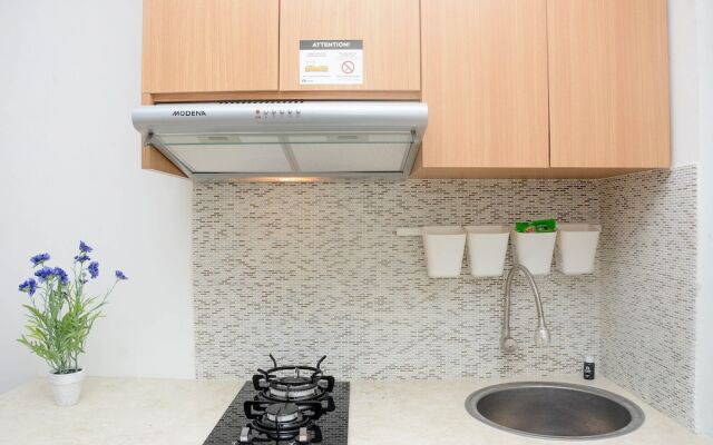 Gorgeous and Cozy 2BR at Bassura City Apartment