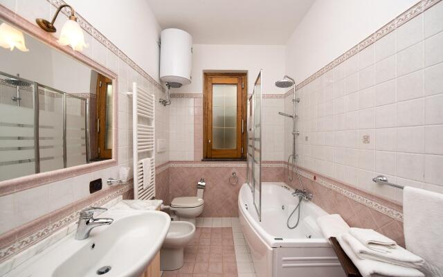 Villa Gioiello - Sea View Pool With Chromotherapy