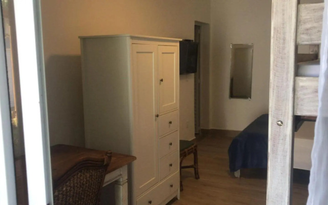 Santa Hospedaria Beach