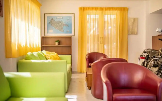 Sea View Hotel