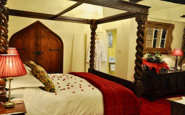 Hurstwood Hall