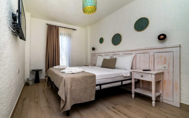 Cemal Alaçatı Hotel