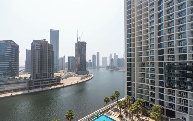 SuperHost - DAMAC Maison Prive Studios