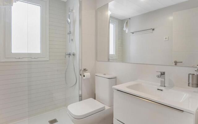 Via Celere 2352