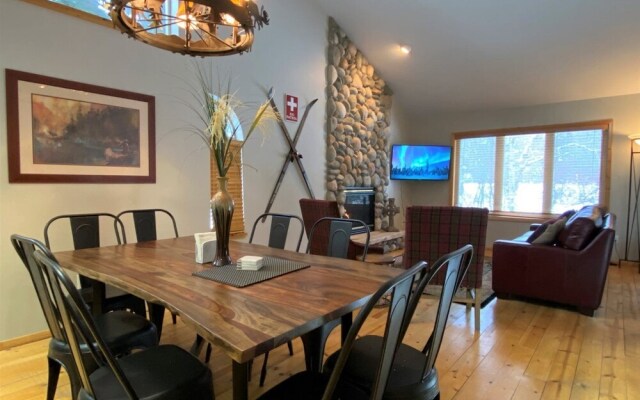 Mountain Harbor #216 3 Bedroom Condo