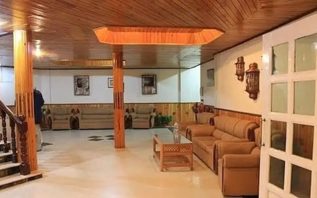 Pine Top Hotel Naran