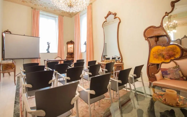 Hotel Boutique Edelweiss La Garriga - Adults Only