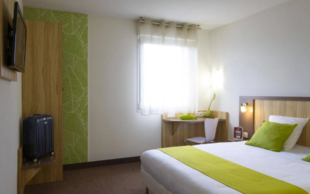 Brit Hotel Reims Croix Blandin