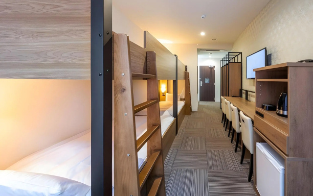 Tosei Hotel & Seminar Makuhari – Guest Rooms – Narashino