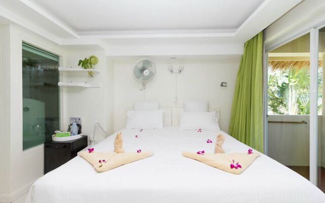 Mama Beach Residence