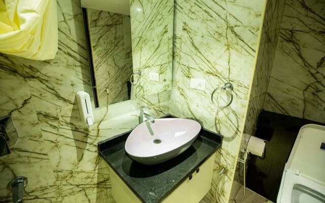 Grand Seasons -The Business Hotel