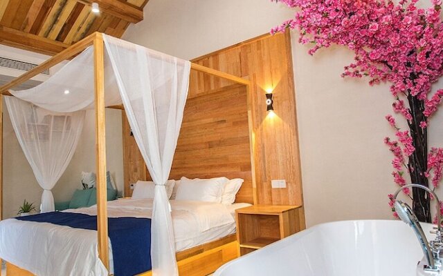 Wuzhen Ziye Musu Inn