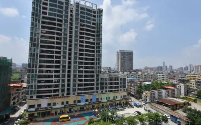 Yidian Apartment (High-speed Railway South Railway Station Branch)