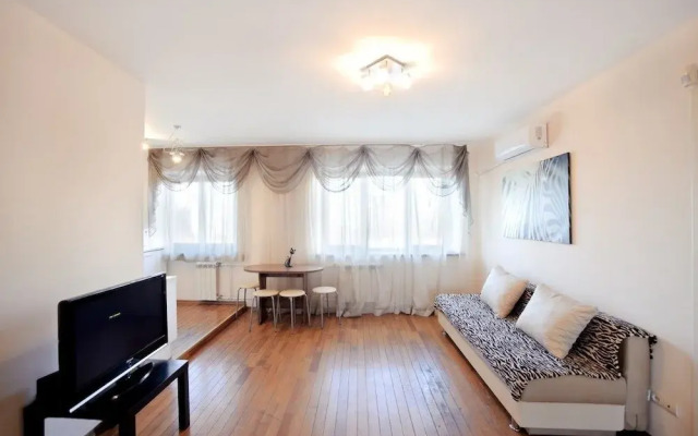 Apartment on Uborevicha 20