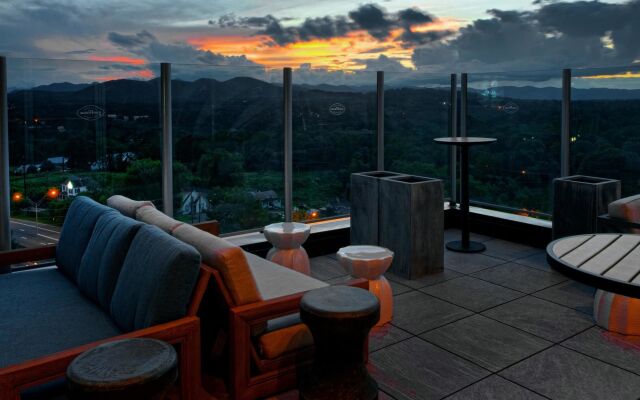 DoubleTree by Hilton Asheville Downtown