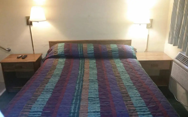 Motel 6-Moline, IL