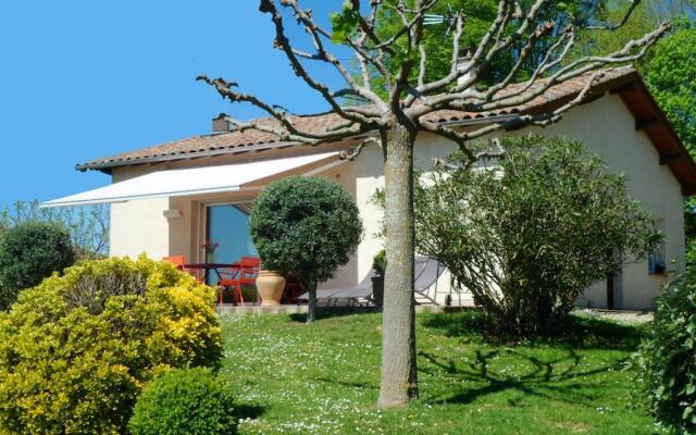 House With 2 Bedrooms in Monlaur-bernet, With Furnished Terrace