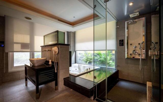 In-Stone Motel