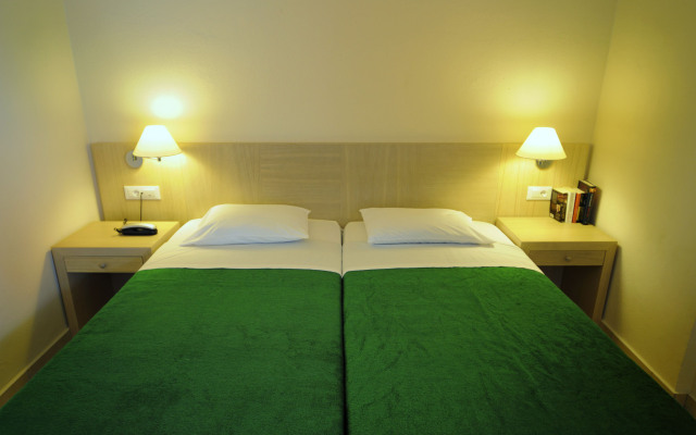 Anita ApartHotel