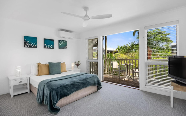 Noosa Outrigger Beach Resort