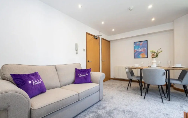 Pillo Rooms - Abbey Lodge
