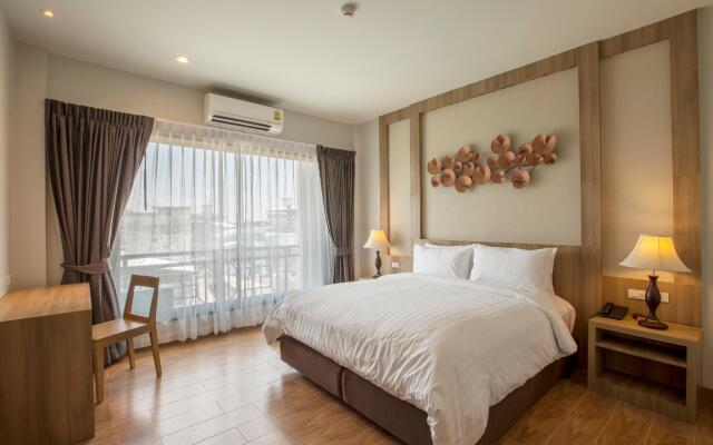 Civilize Hotel